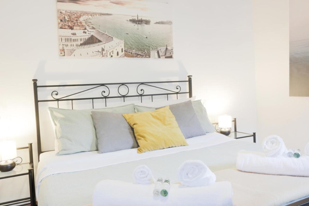 Santa Croce Guest House Venice Ngoại thất bức ảnh
